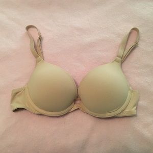 2 for $20 💕PINK Bra Sized 32A